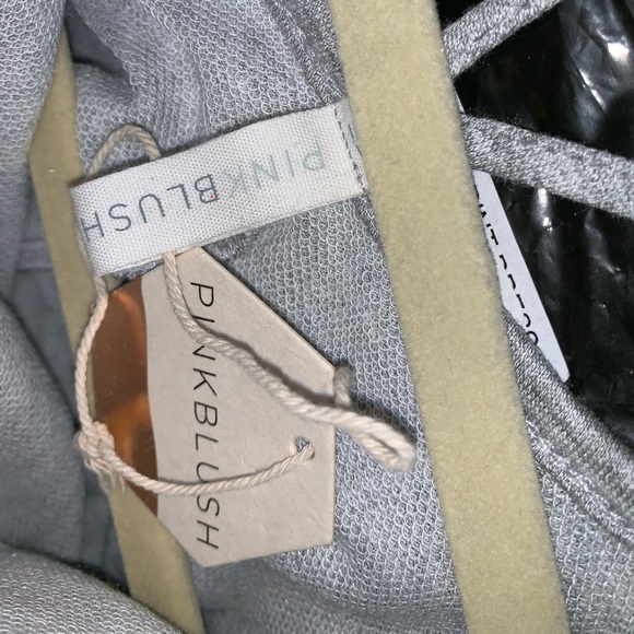 Gray maternity top - Picture 6 of 7